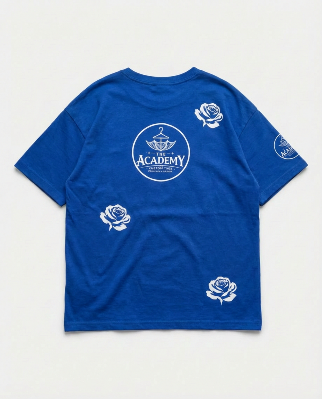 WHITE ROSE BLUE GRAPHIC TEE