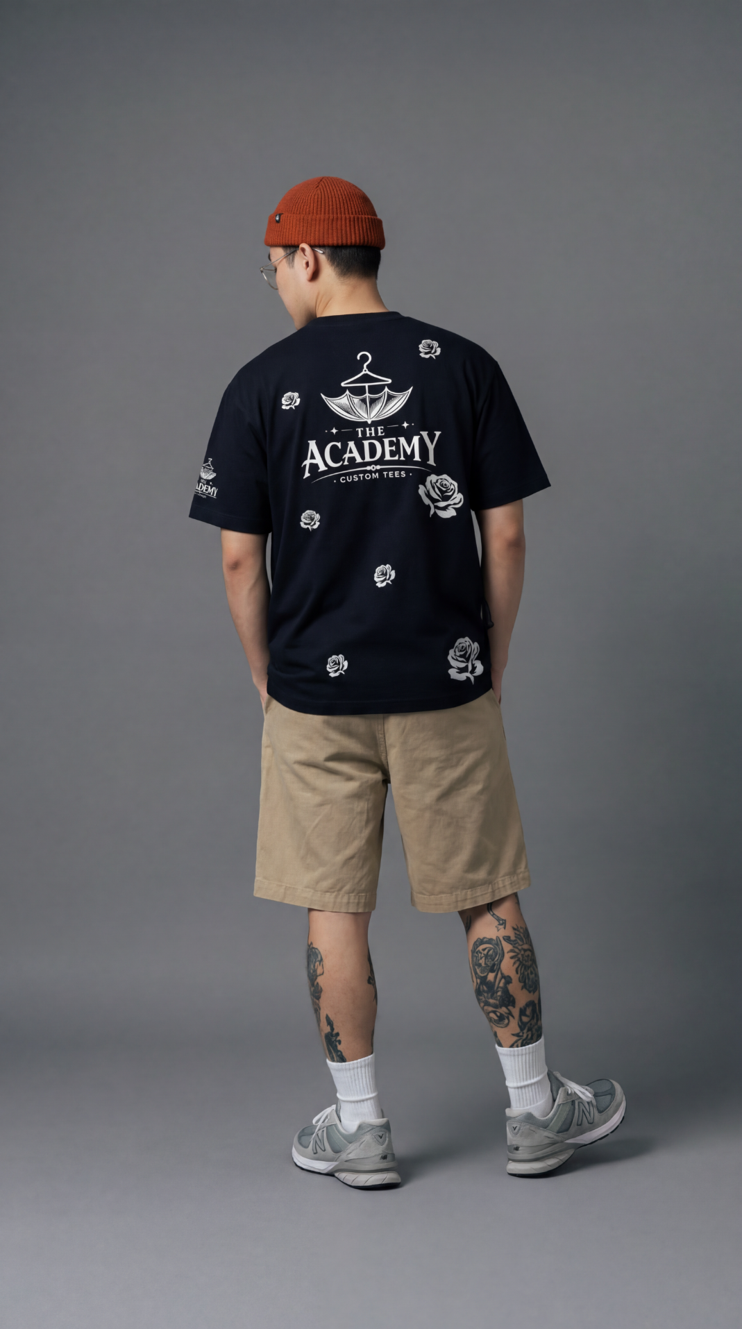 WHITE ROSE BLACK GRAPHIC TEE